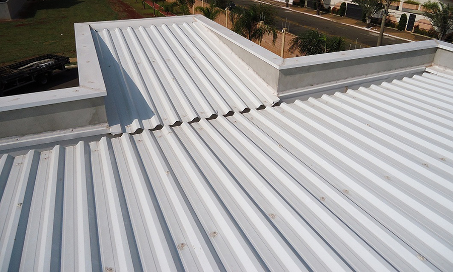 Sistema de Calhas e Rufos